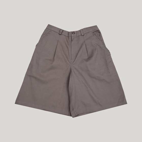 Baggy Bermuda Shorts Shark Skin