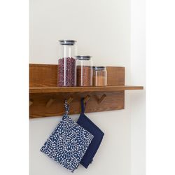 Прихватка темно-синего цвета с принтом Спелая Смородина из коллекции Scandinavian touch, 22х22 см