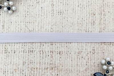 Резинка продежка, пр-во Россия, ш. 1 см, белый