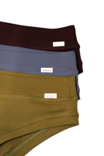 Набор из 3 трусов в хлопковом мешочке