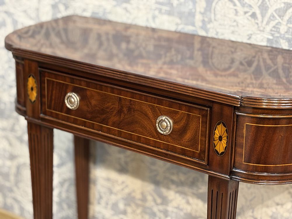 Консоль "Махагон"