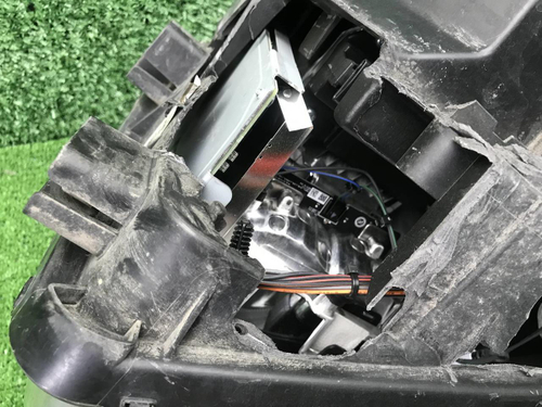 Битая Фара правая Hyundai Santa Fe 4 TM 20-24 LED