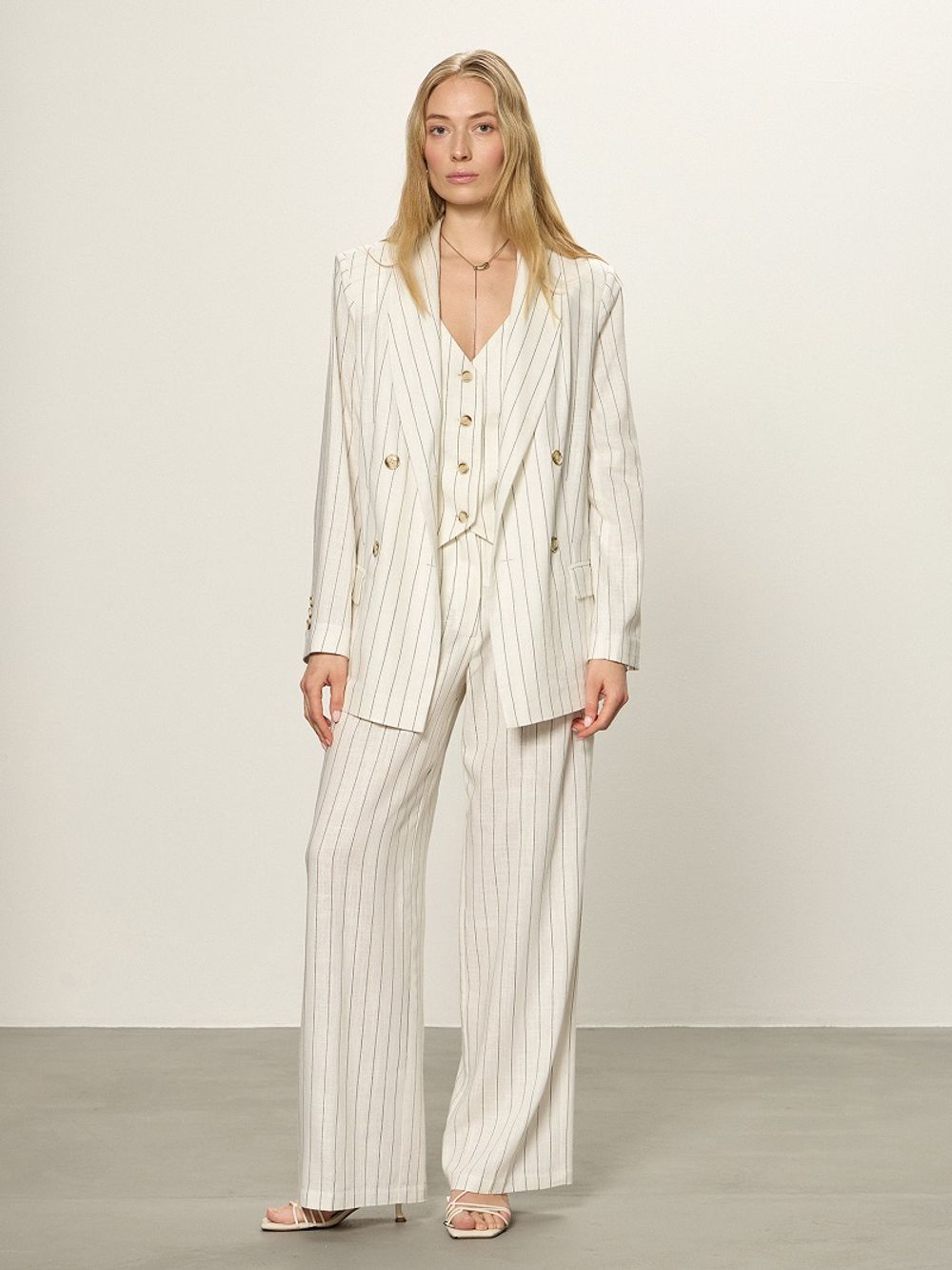 Жакет лен белый в полоску