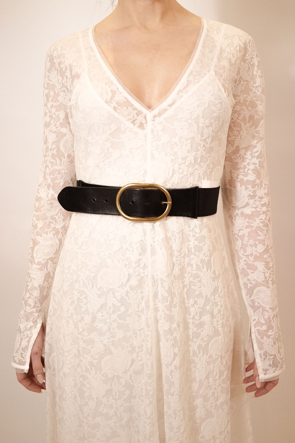 C113C902-B928-4A9E-A23D-651564E5B86E