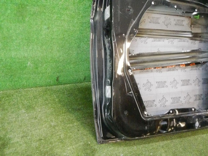 Дверь передняя правая Mercedes V W447 (2014-н.в.)