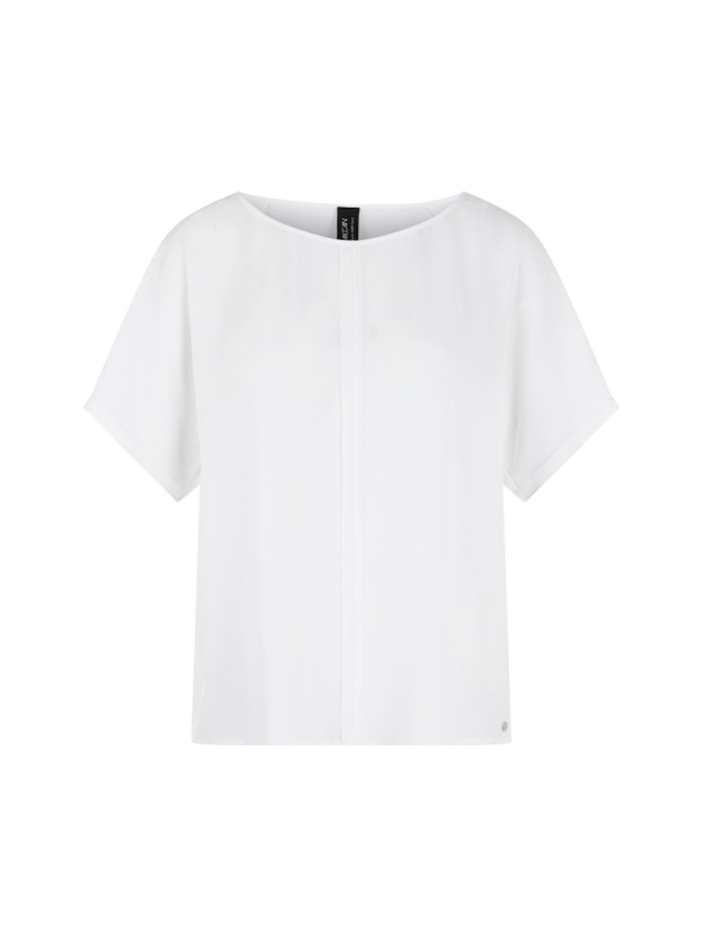 Marc-Cain-Ad_FrühjahrSommer-2026_100_AA-51.02-W90