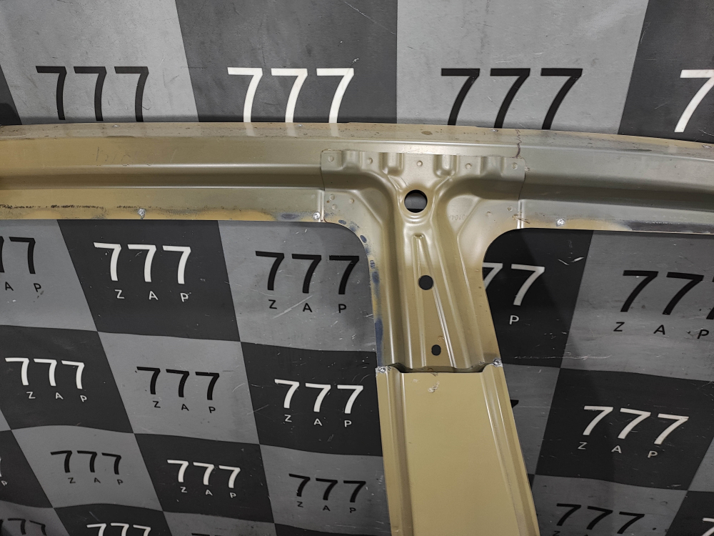 Боковина правая Kia Seltos 19-нв Новая Оригинал 71120Q5A00