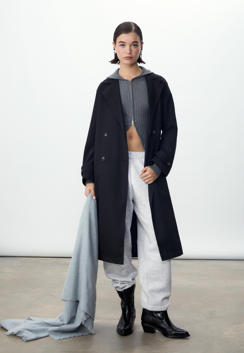 STRADIVARIUS Базовый шарф, серый