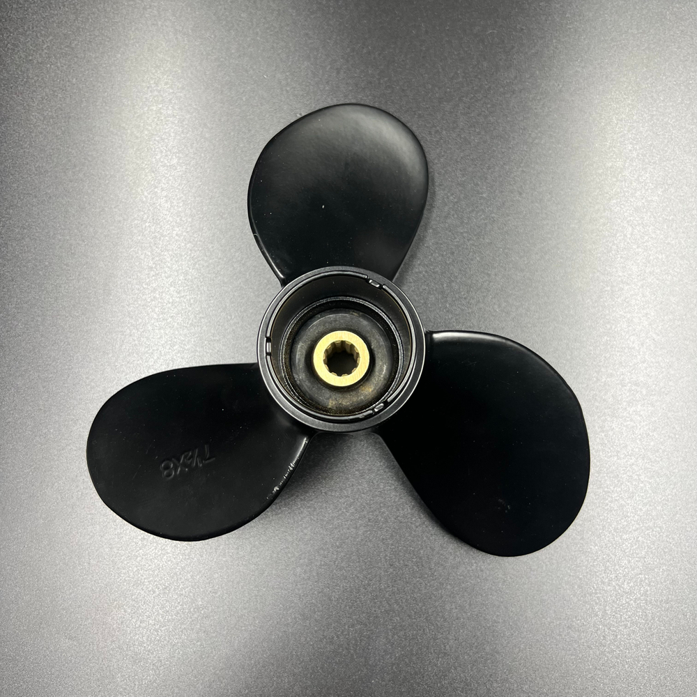 Гребной винт Suzuki DF4-DF6, DF4A-DF6A (3x7-1/2x8) (Polastorm)