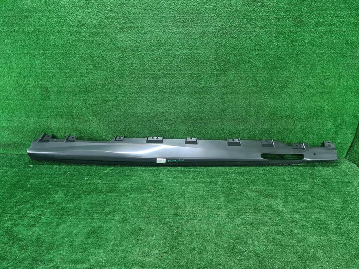 Накладка порога левая BMW X6 G06 (2019-н.в.) M-paket