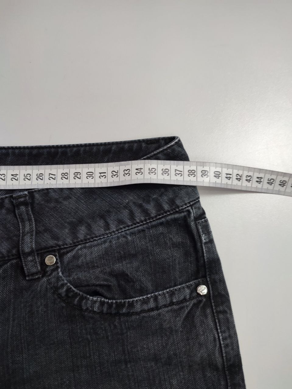 Джинсы темно-серые 44 размер