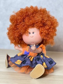 Кукла Nines виниловая 30см MIA в пакете (3421M)