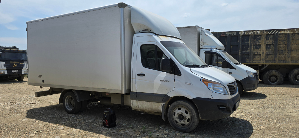 SOLLERS ATLANT Промтоварный M209-C1BA (Дизельный, 2.7 л, 150 л.с. МТ)