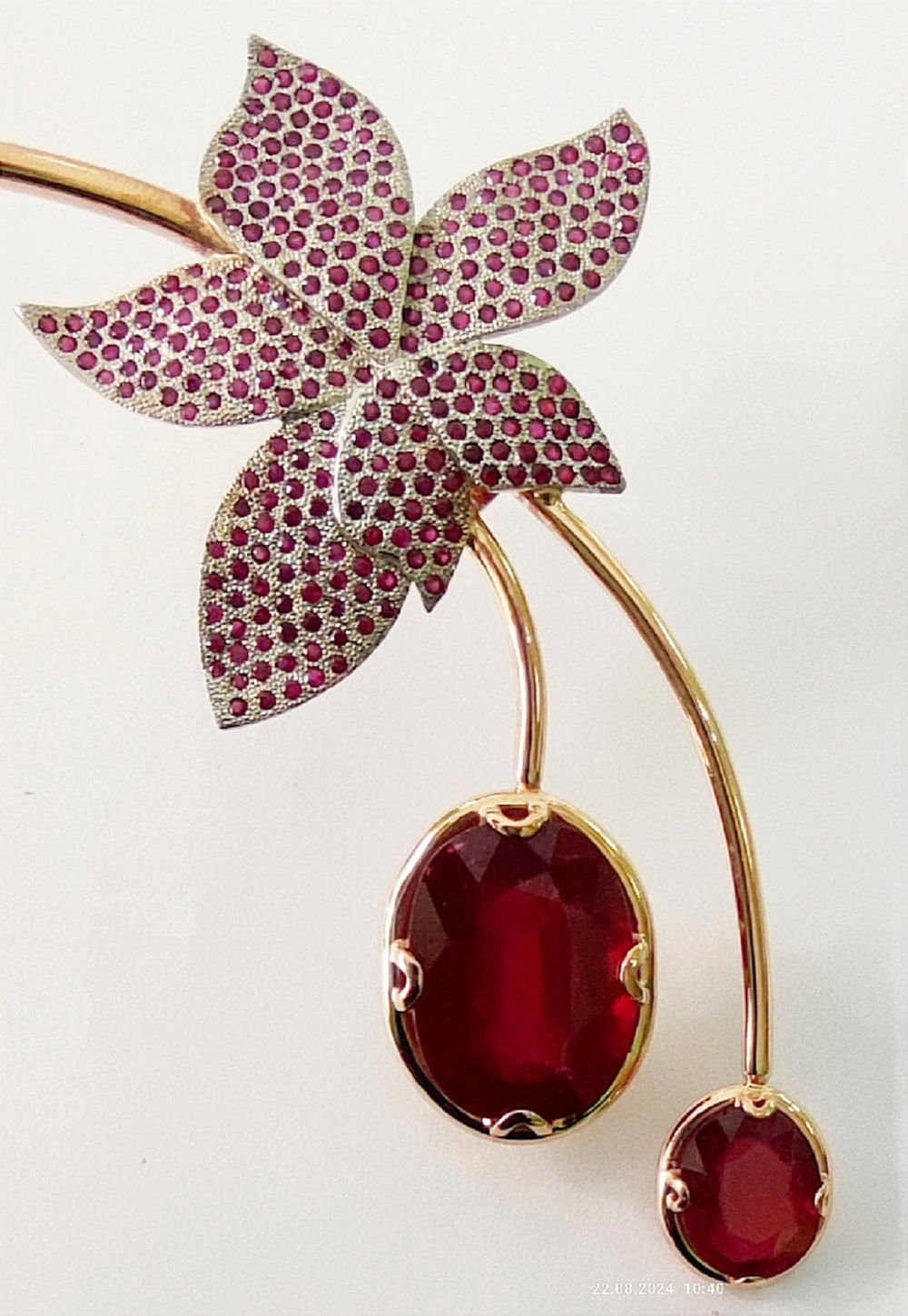 Колье Эстерелла золото 750, рубины(н)