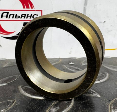 Втулка 7K-9592