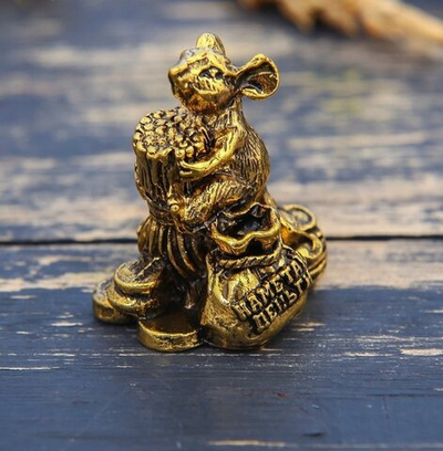 Фигурка мышка "Наметаю деньги", золото, 2,6 х 3,3 см
