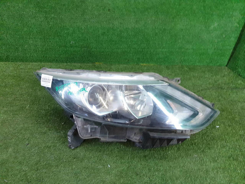 Битая Фара правая Nissan Qashqai J11 (2013-2019) галоген (В пленке)