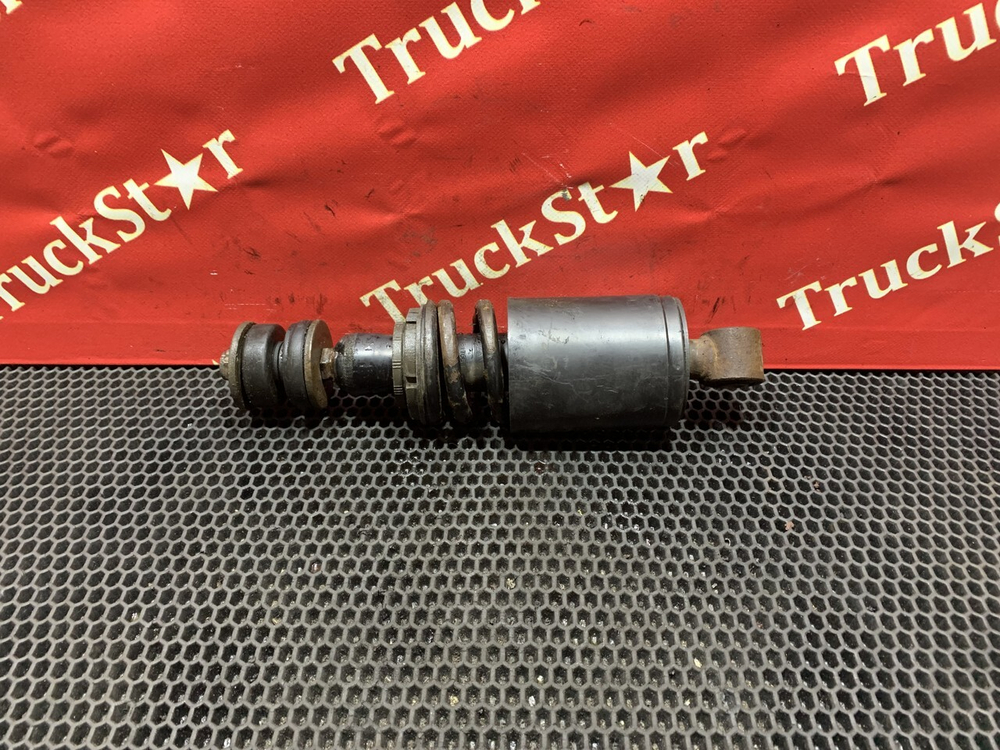 Амортизатор кабины задний