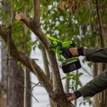 Цепная мини пила аккумуляторная Greenworks GD24CSMNX Арт. 2008707UA, 24V, 15см, бесщеточная, в комплекте АКБ 2 А·ч и ЗУ в сумке