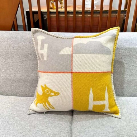 Подушка Hermes