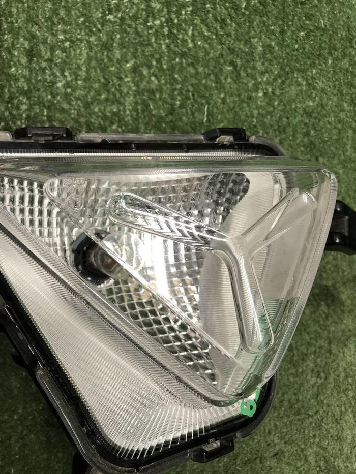 ПТФ левая Kia Rio 4 X (2020-2022) хэтчбек