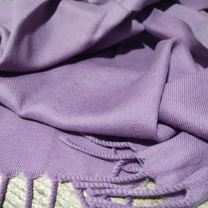 Палантин с бахромой шерсть 100% однотонный цвет сиреневый, 70 х 180 см 2000000160047