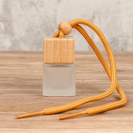 Флакон для автопарфюма на шнурке (матовый)