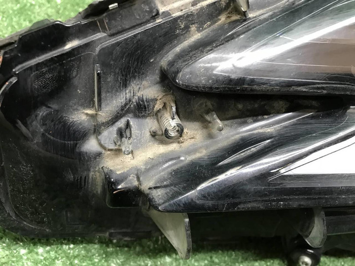 Фара левая Lexus ES 7 (2018-2021) LED