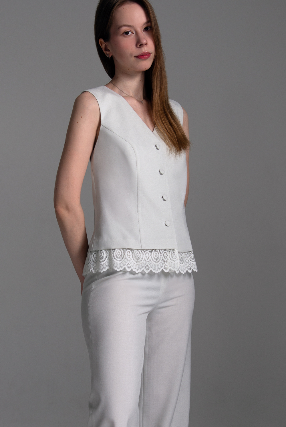 Жилет женский 4763А, отбел.лен #38ОЛен064763А