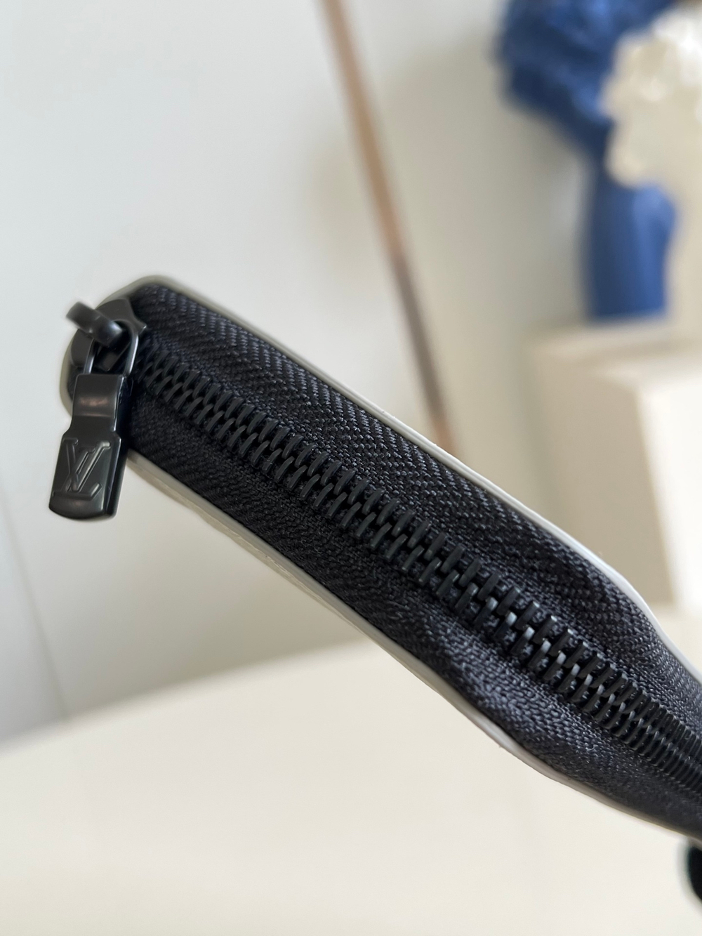 Louis Vuitton Zippy Wallet