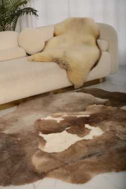 Ковер Мосси коричневого цвета из шести шкур