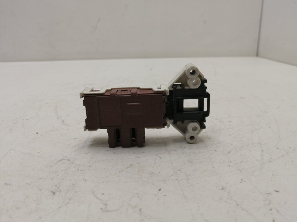 PCP4580B614 кт90 Блокировка люка для стиральной машины Hansa DA06073504125 б/у
