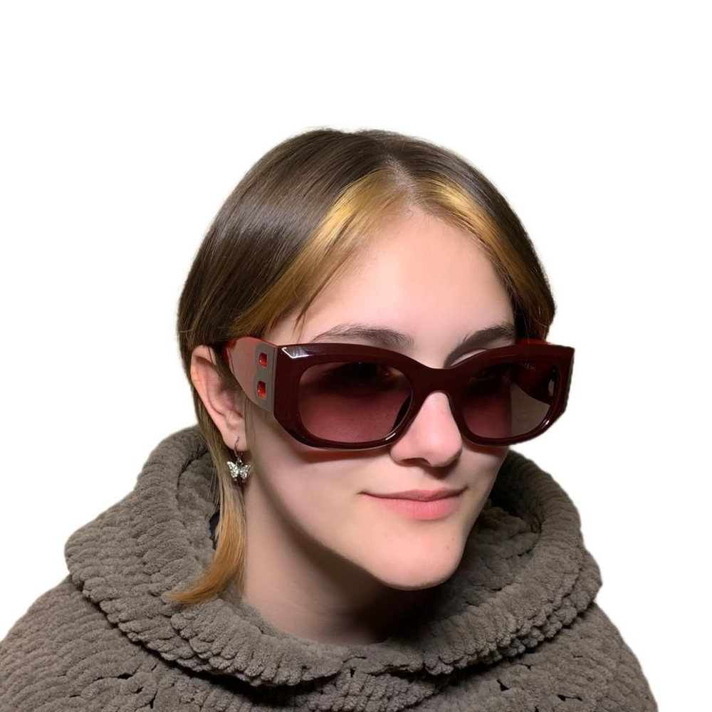Стильные очки прямоугольные