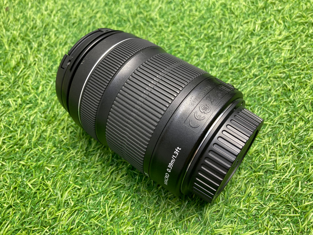 Canon EF-S 18-135mm 3.5-5.6 IS STM