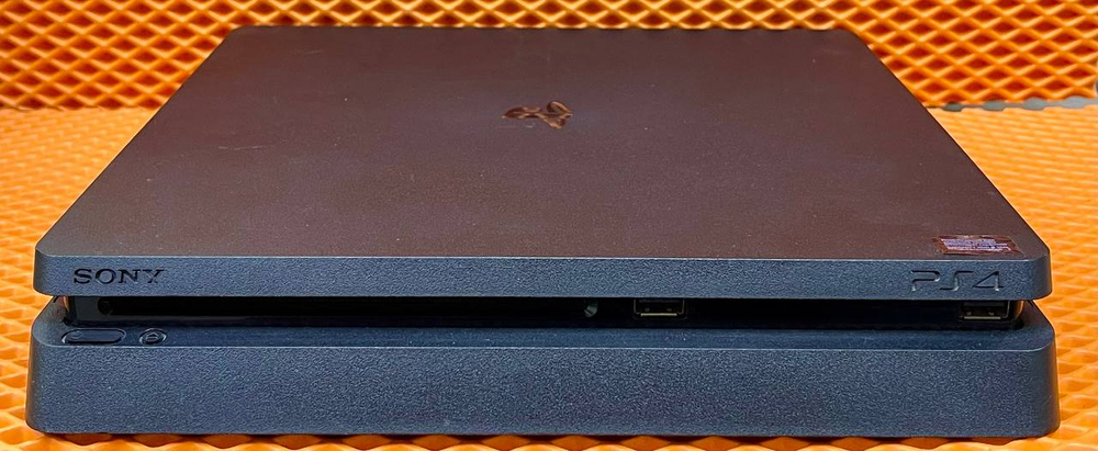 Игровая приставка Sony PlayStation 4 Slim 500 ГБ