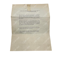 Английская двууголка (bicorn) в металлическом кофре. Фетр, кожа, ткань, бахрома. Великобритания. XIX