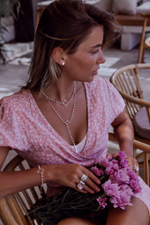 Колье-галстук «Клевер» с бусинами из жемчуга