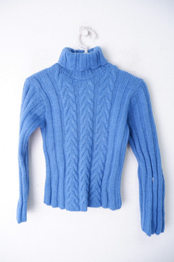 Свитер шерстяной вязаный на 12-14 лет