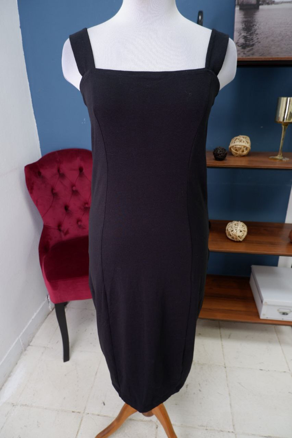 Платье Even&Odd базовое 40 размер