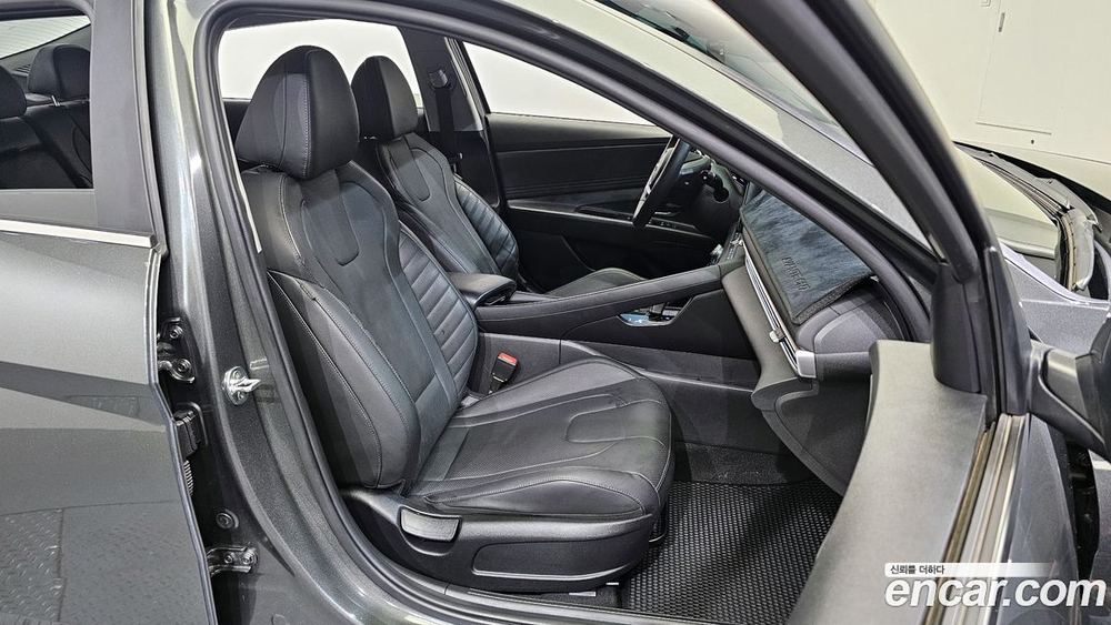 Hyundai Avante (CN7) 1.6 (06.2020)