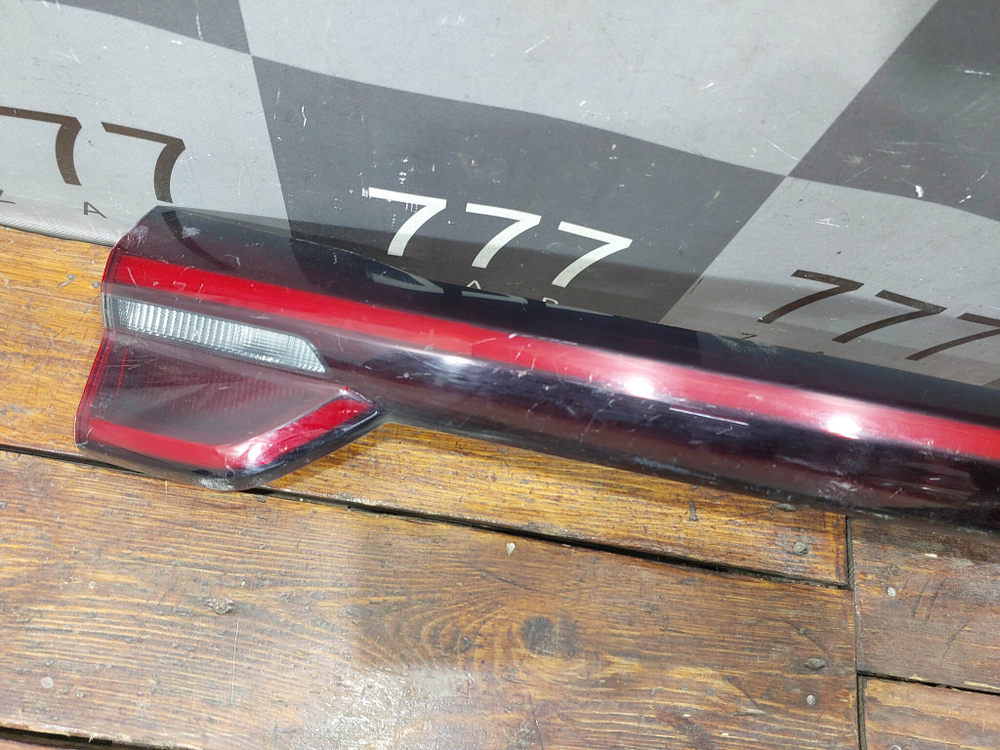 Фонарь задний центральный с дефектом Chery Tiggo 7 Pro Max 22-нв Б/У Оригинал 605000568AA