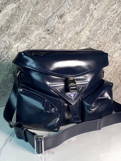 Сумка-мессенджер Prada