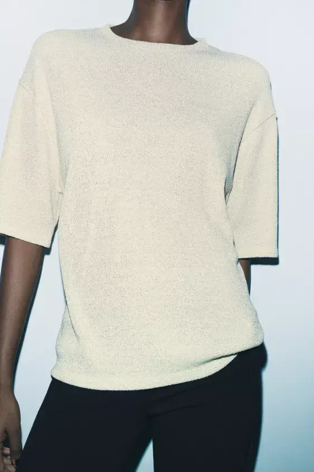 ZARA ТОП С БЛЕСТЯЩЕЙ НИТЬЮ И КОРОТКИМИ РУКАВАМИ, ЗОЛОТОЙ