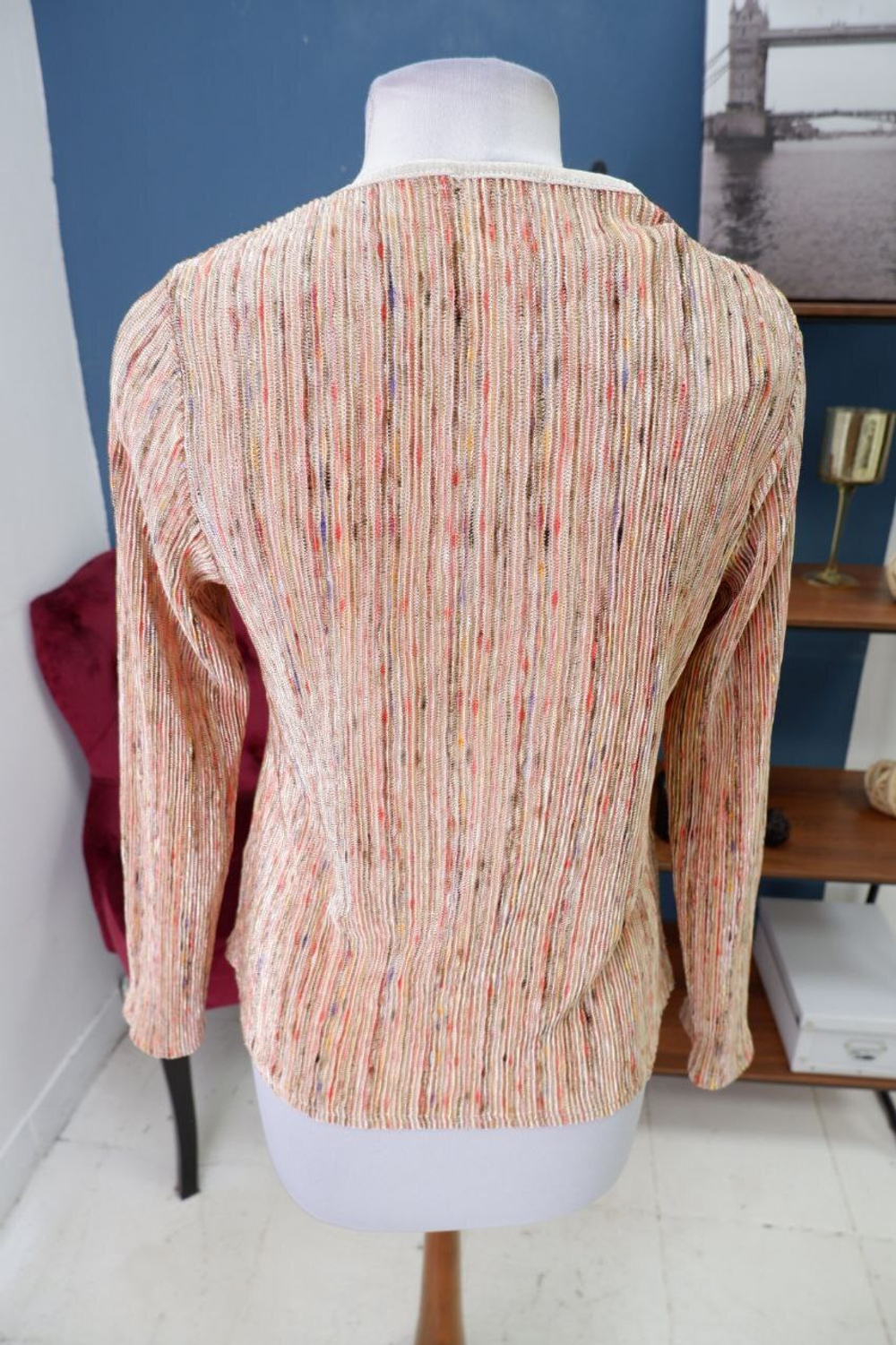 Джемпер лаконичный 48 размер