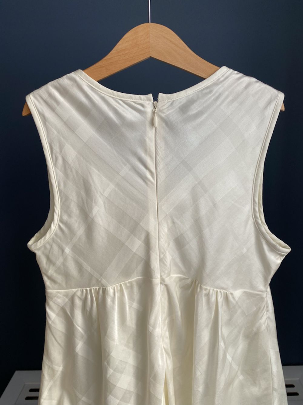 Новое платье Burberry, 164