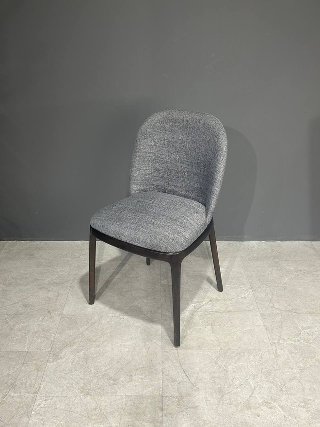 Стул Палермо, Фабрика Предмет