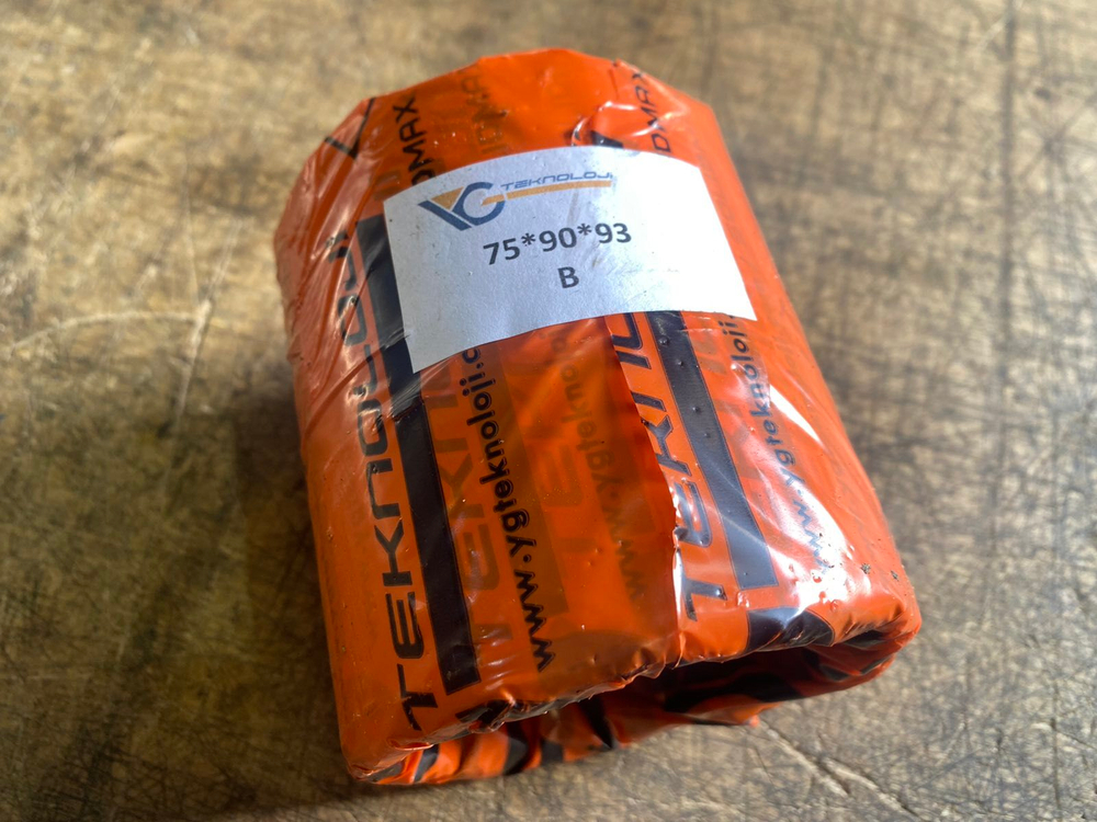 Втулка 75х90х93