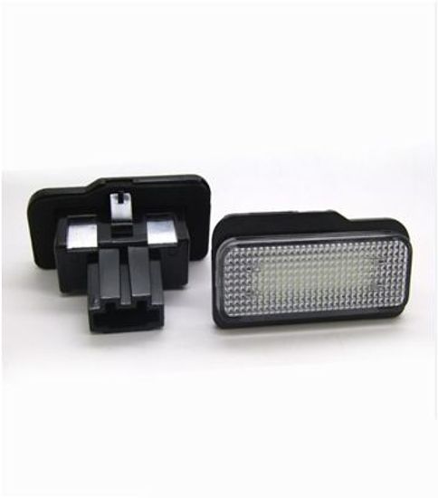 Плафон подсветки номера Mercedes W211 W203 W219 R171