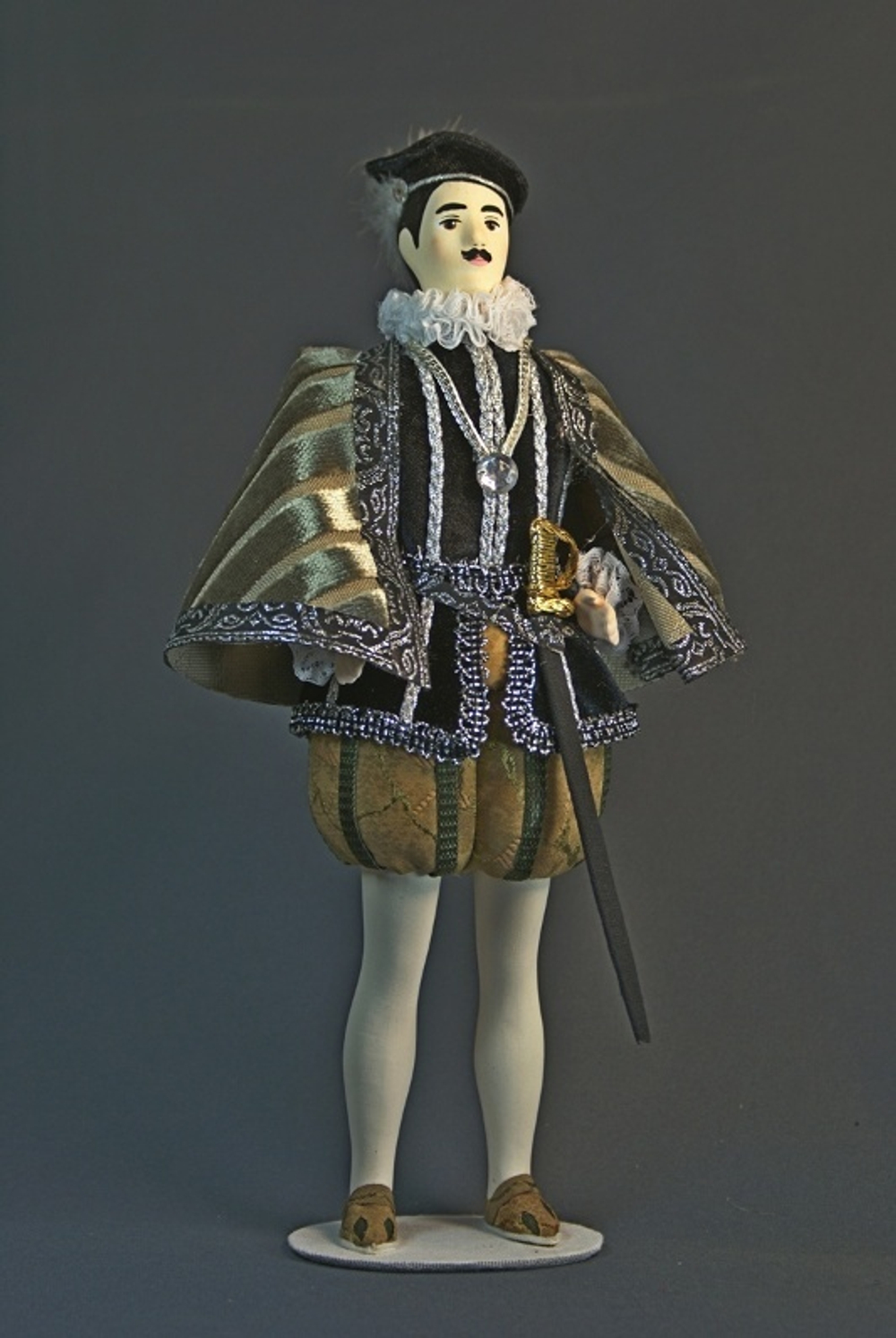 Кукла коллекционная 1639 Потешного промысла Французский король Карл IX
