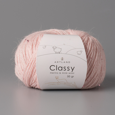 Classy, пряжа с люрексом и пайетками, шелк-5%, мериносовая шерсть-20%, нейлон-30%, норка-45%, 50 гр, 240 м, бледно розовый
